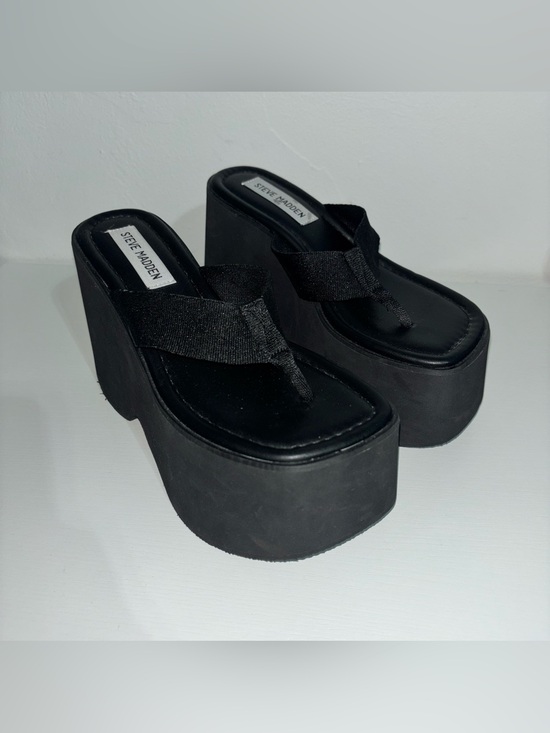 Steve Madden Shoes - Steve Madden Black Platform Thong Sandals - Chunky Elevation